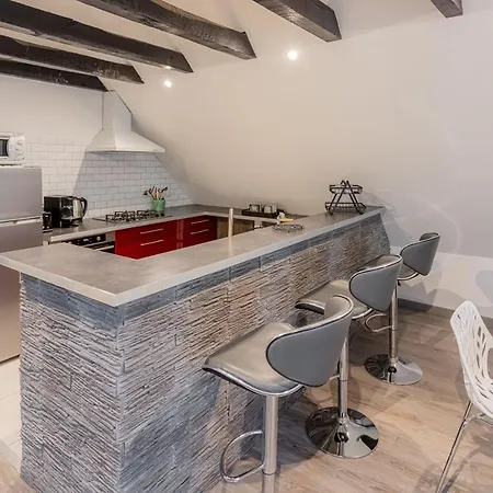 - L'observatoire - Vue - Centre- Atypique Apartment *